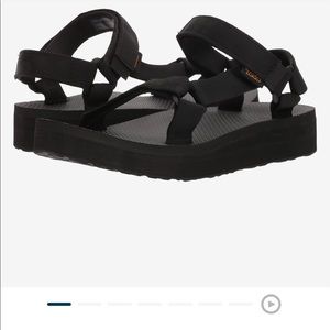 Teva Midform Universal Platform Sandal